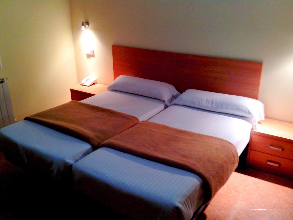 Hotel Rc Ramon Y Cajal เกว็งกา ห้อง รูปภาพ